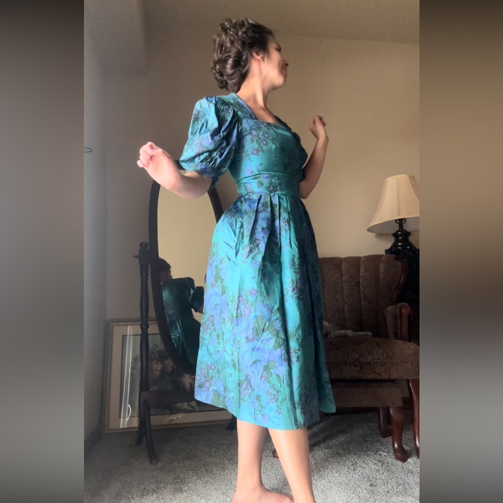 Vintage Lanz of Salzburg Floral dress - Picture 7 of 7